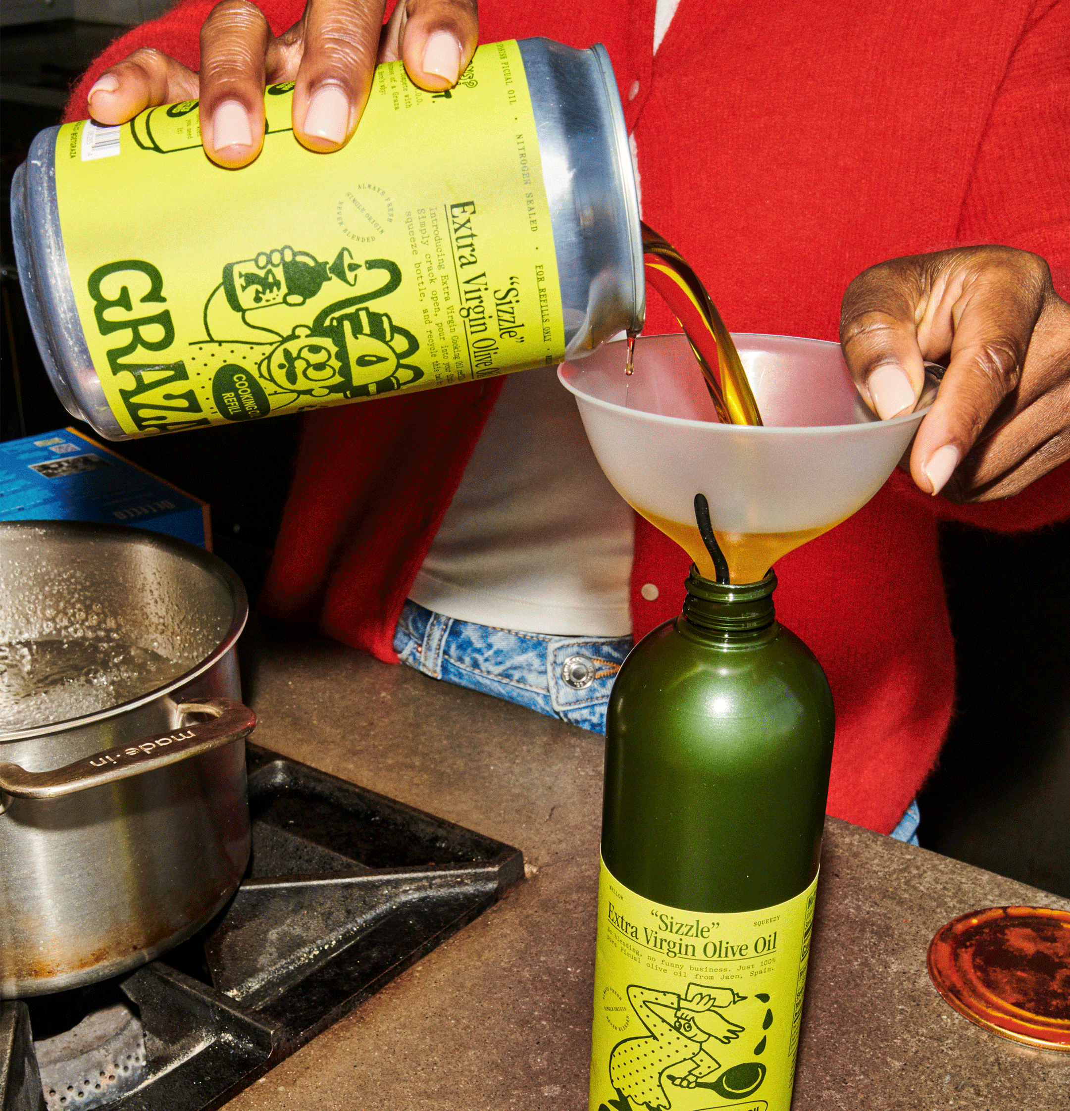 “Sizzle” Refill Can